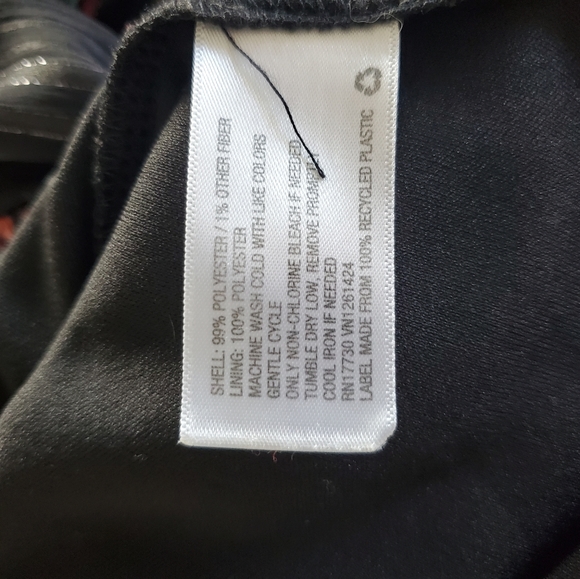 Dark floral dress - Picture 6 of 6